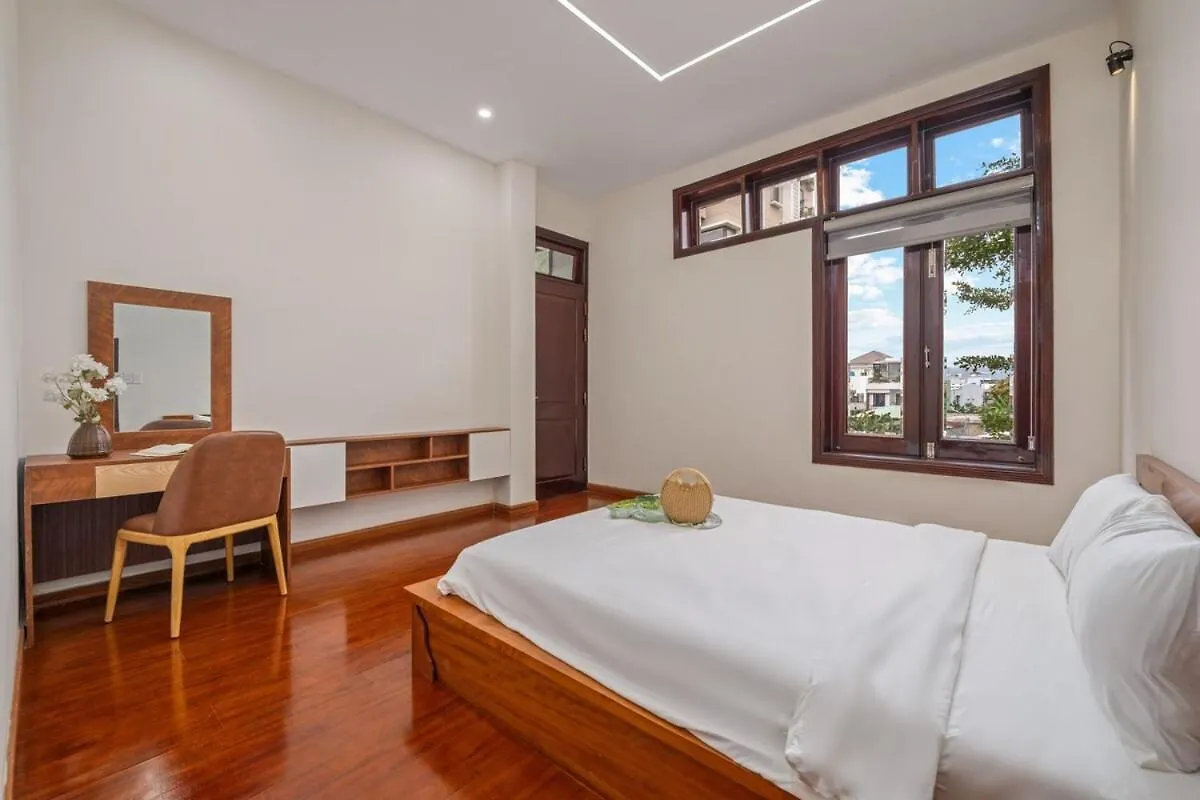 Private Villa Near My Khe Beach Da Nang