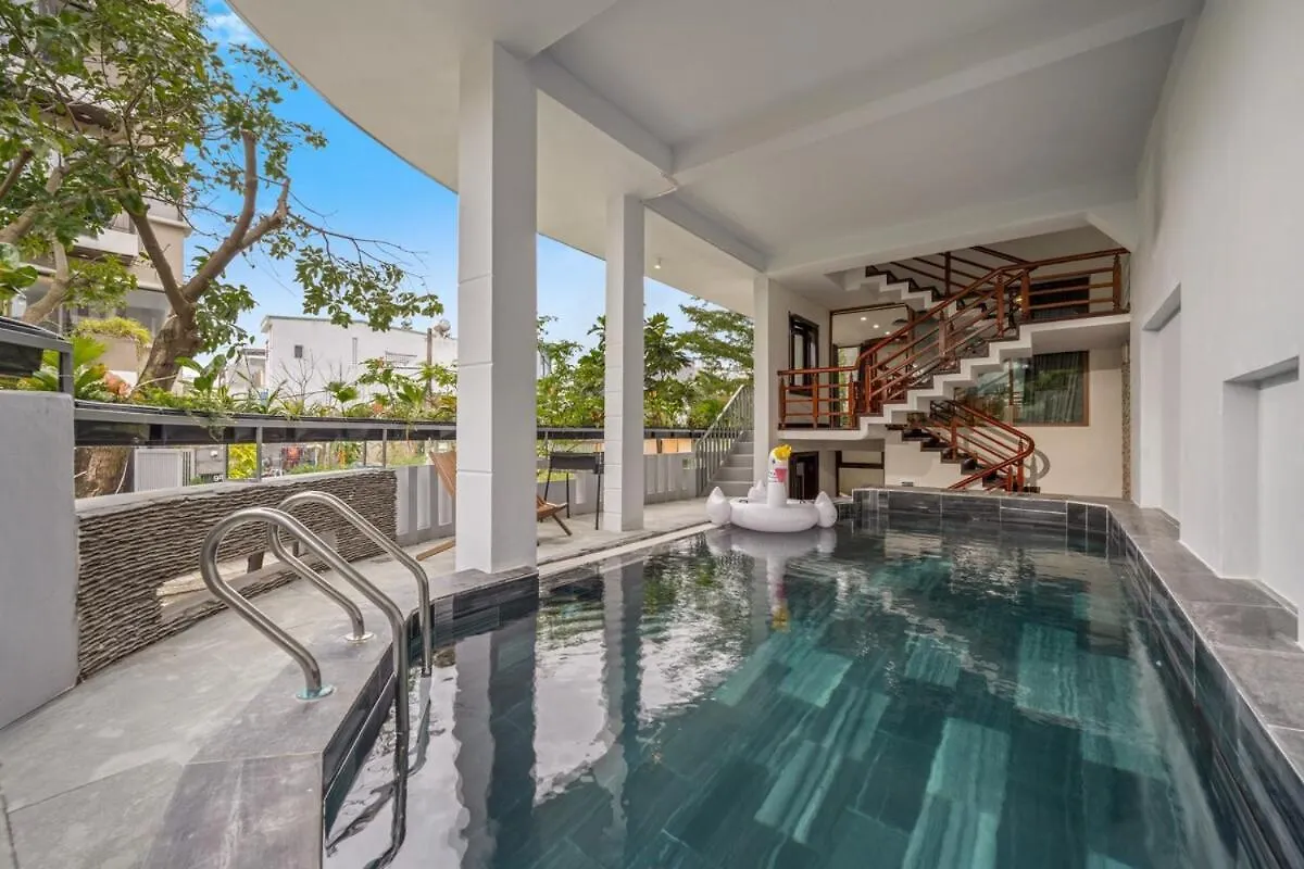 Private Villa Near My Khe Beach Da Nang